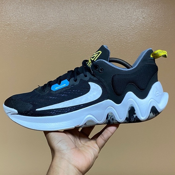 Nike Giannis Immortality 2 Statue Of Zeus Black University Blue Size 11.5 - Picture 8 of 16